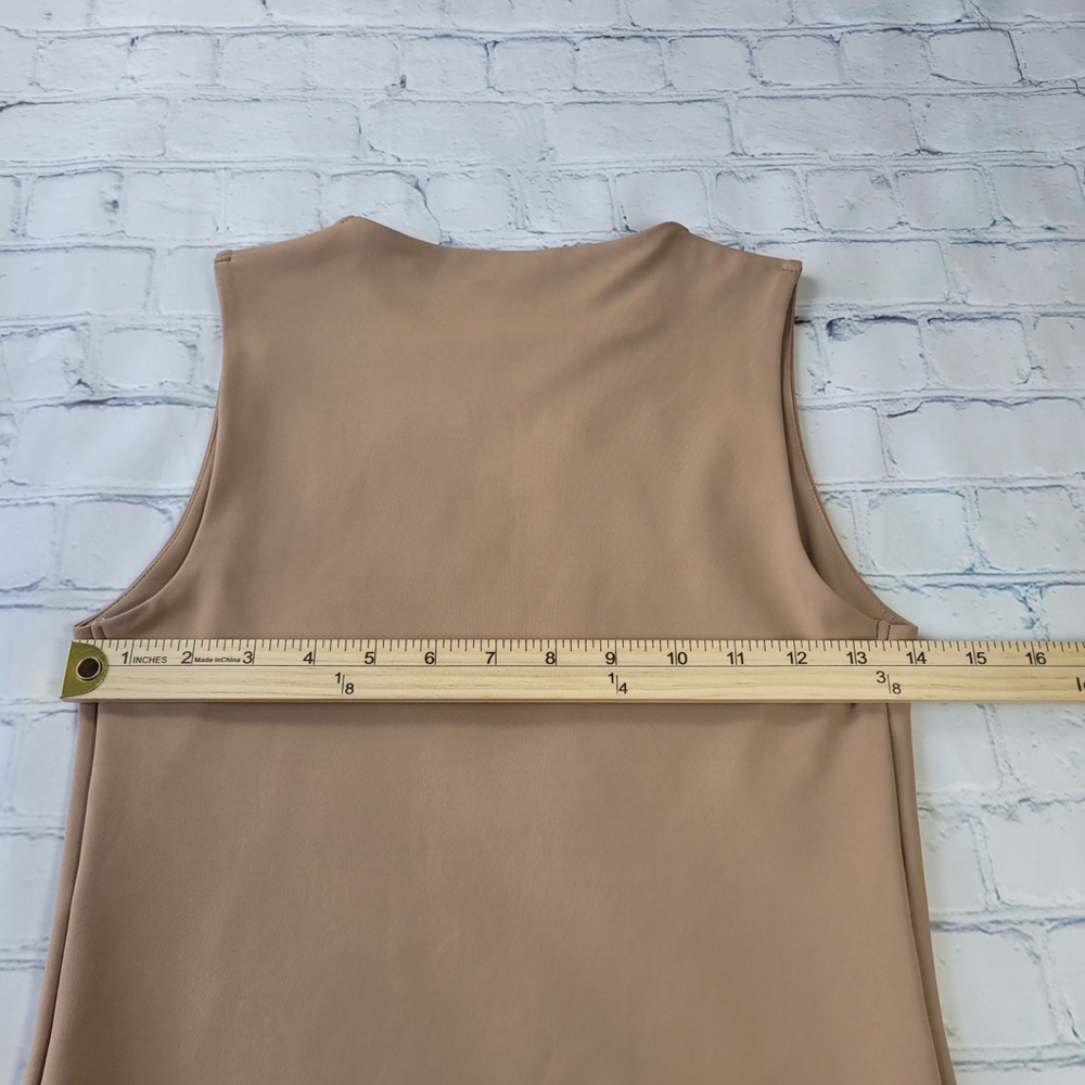 ✅ Express Body Contour Neutral Tank Top in Beige size S - Picture 6 of 9